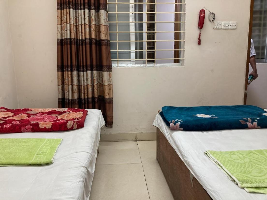 Hotel New Royal Palace Dhanmondi Dhaka Exterior foto